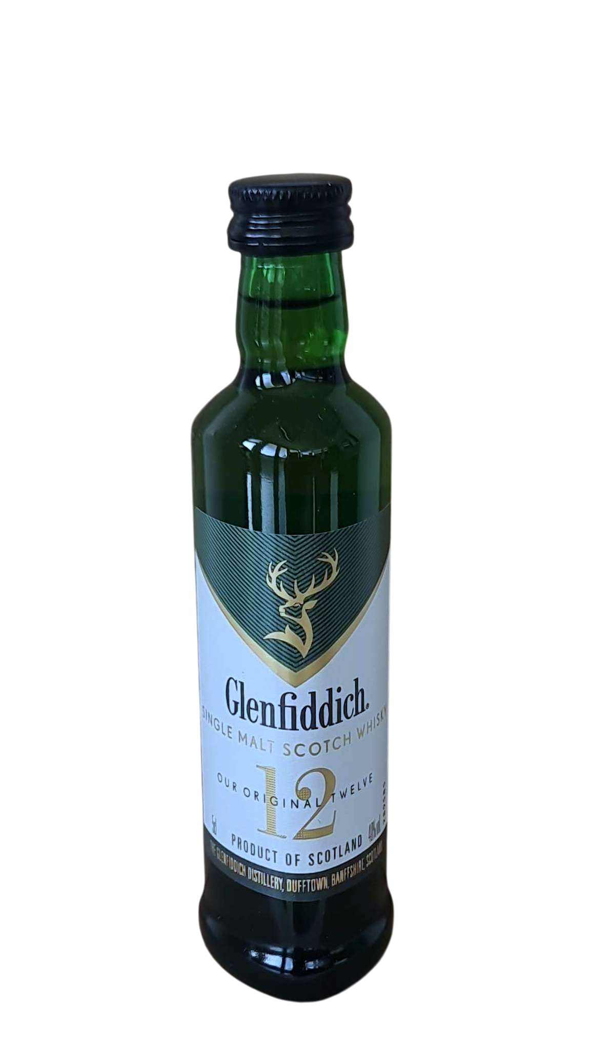 Glenfiddich means Valley of the Deer in Gaelic. 12 year old bright and balanced single malt is matured in Oloroso sherry & bourbon casks before mellowing in oak marrying tuns.