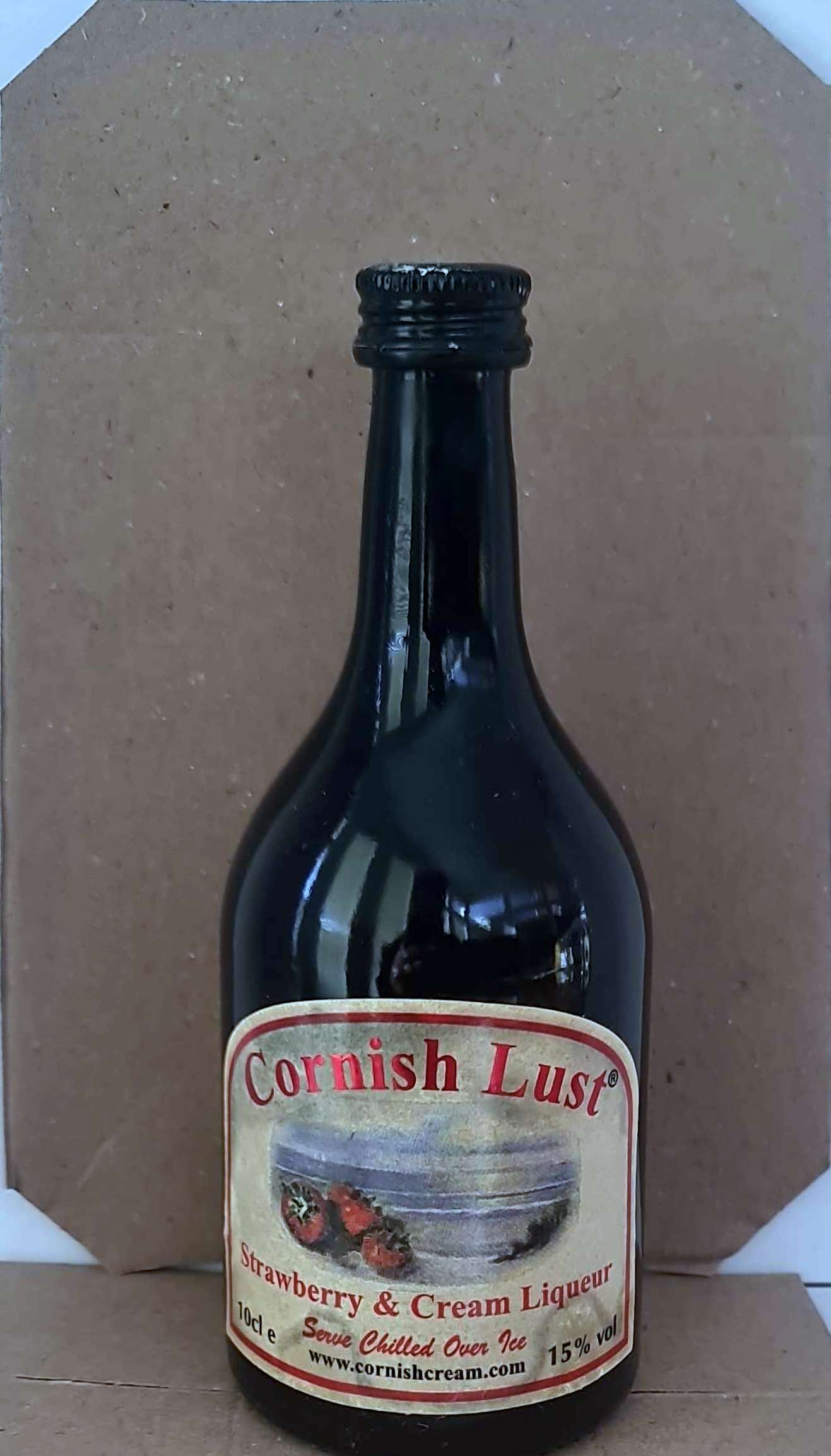 Cornish Lust Strawberry & Cream Liqueur